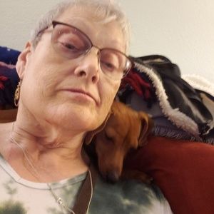 Meet your Posher, Linda